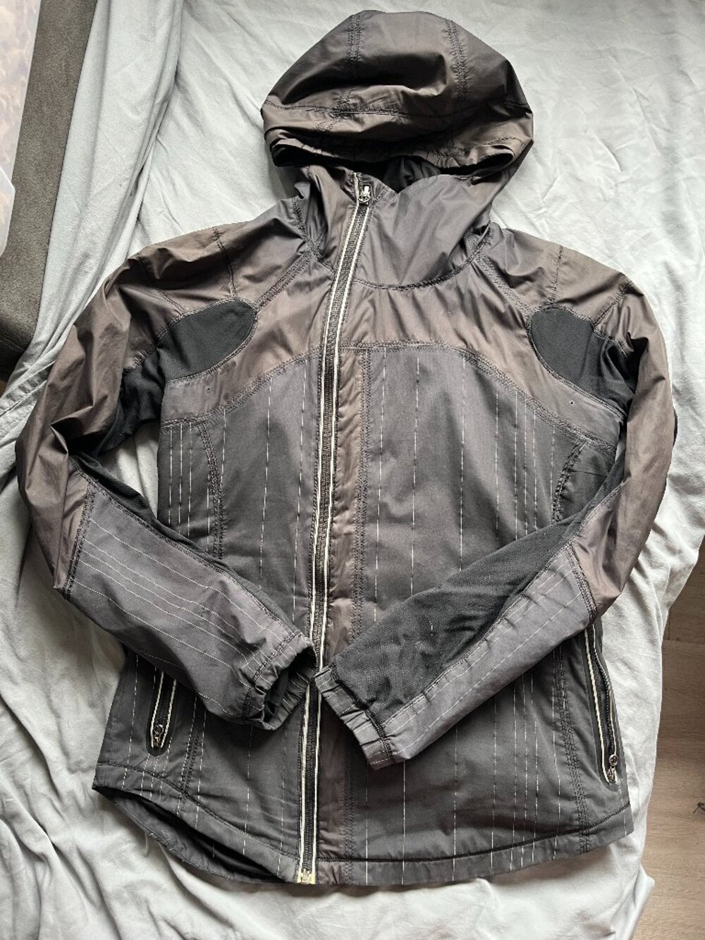 Lulu Lemon Get Up and Glow Jacket
